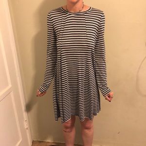 BCBG blue and white stripe long sleeve